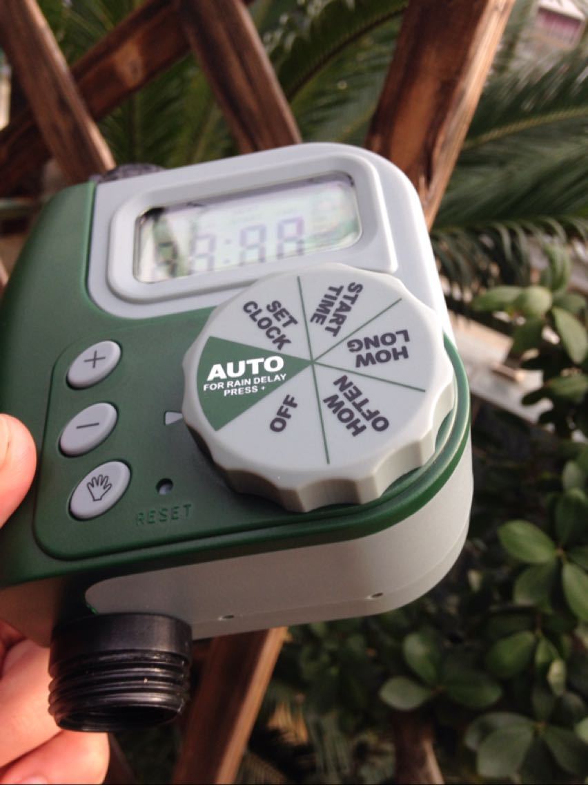 Intelligent automatic LCD display irrigation controller garden hose sprinkler